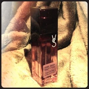 Victoria's Secret Very Sexy Temptation